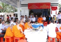 Kiên Giang: HT. Danh Lung phối hợp cùng Ủy ban MTTQVN huyện An Biên bàn giao 2 căn nhà cho bà con 