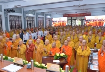 T.Ư GHPGVN thông báo về tấn phong giáo phẩm tại Hội nghị thường niên kỳ 4 khóa IX