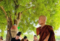 Phật sự Quốc Tế: Tăng đoàn Thabarwa tri ân cầu nguyện hồi hướng phước lành đến đạo hữu