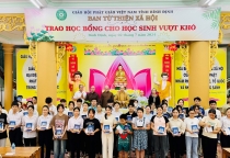 Bình Định: Ban Từ thiện xã hội tỉnh trao học bổng đến các em học sinh vượt khó năm học 2023-2024